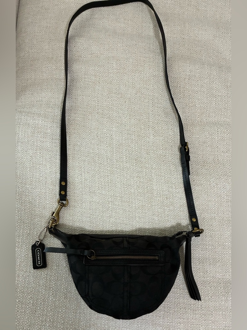 Coach BlackEUC Signature Swing
Crossbody Bag 10840 Y2K - Picture 5 of 15